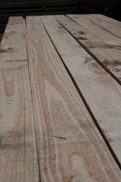 TABLAS DE OBRA PINO 1"x4"