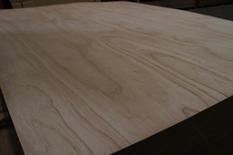 TERCIADO PARAISO 2,10*1,60 3 mm BBB